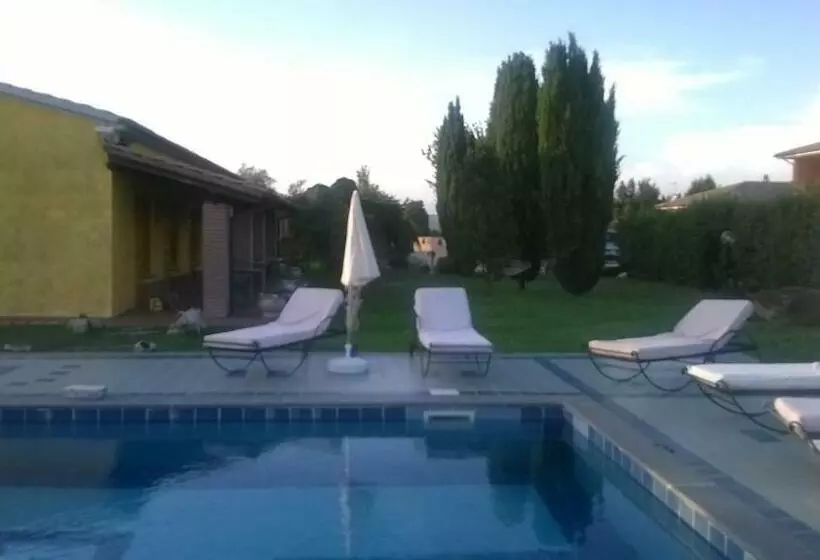 ホテル Agriturismo Il Prataccio