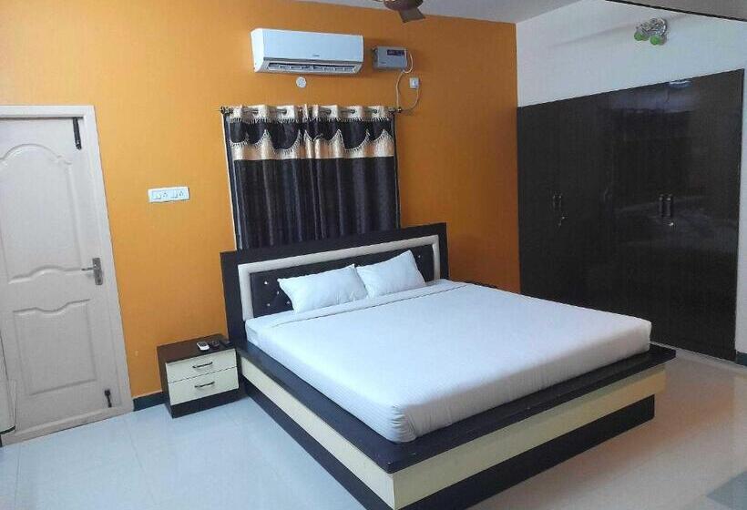 Hotel Oyo Flagship Chennai Palace