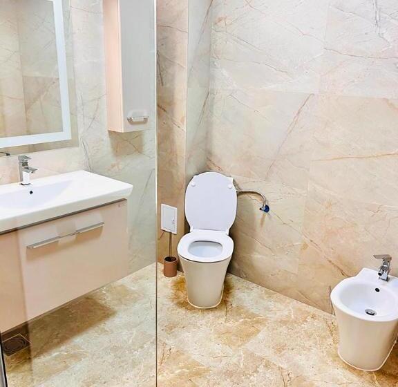 پانسیون Kir House On The Beach