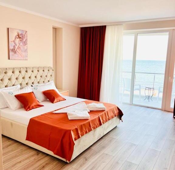 پانسیون Kir House On The Beach