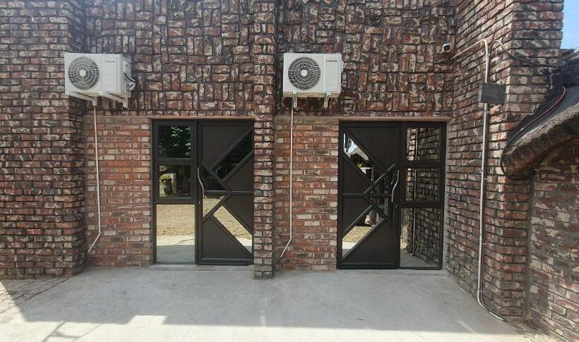 פנסיון Pecan Guesthouse