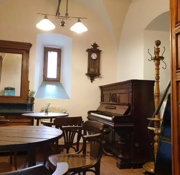 Majatalo Penzion Zvonice Hojná Voda