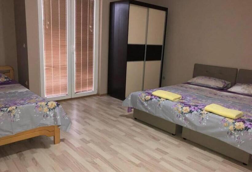 پانسیون Struga Rooms/dhoma/sobi