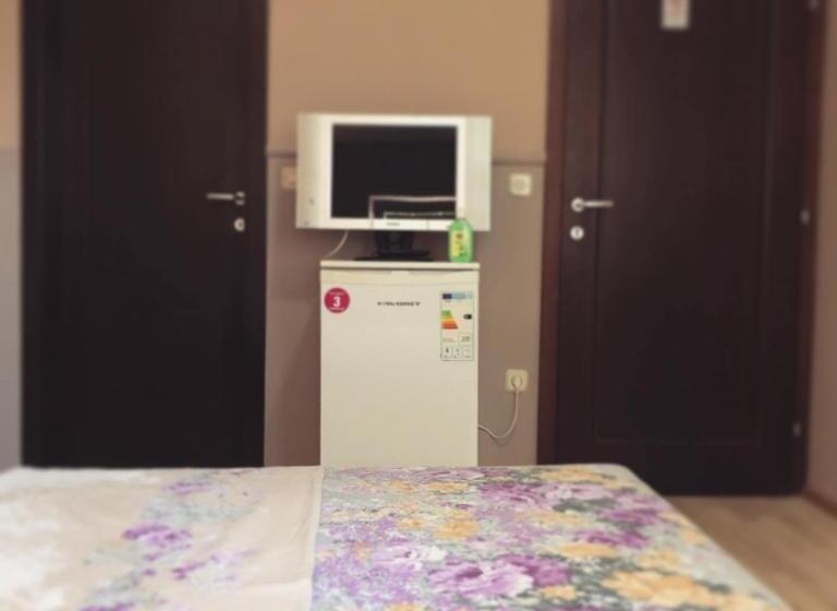 پانسیون Struga Rooms/dhoma/sobi