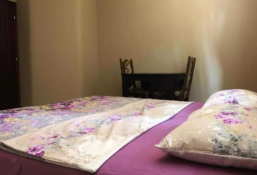 پانسیون Struga Rooms/dhoma/sobi