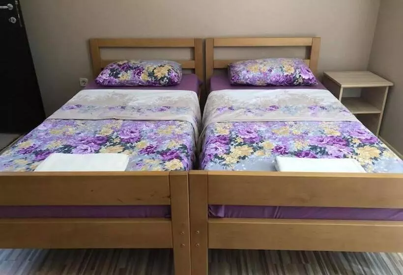 پانسیون Struga Rooms/dhoma/sobi