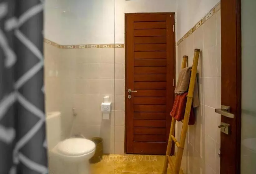 ペンション Villa Madalena