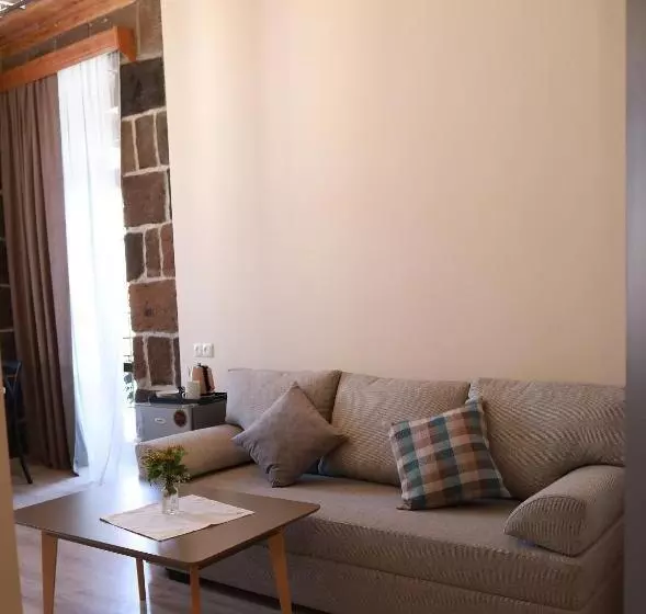 پانسیون Zero Guesthouse
