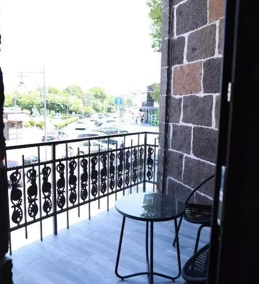 پانسیون Zero Guesthouse