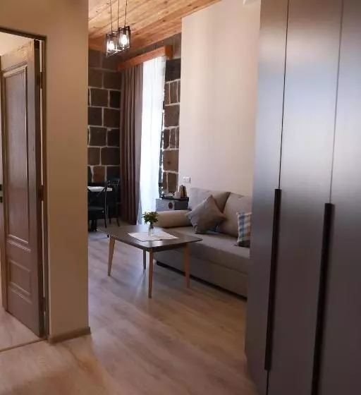پانسیون Zero Guesthouse