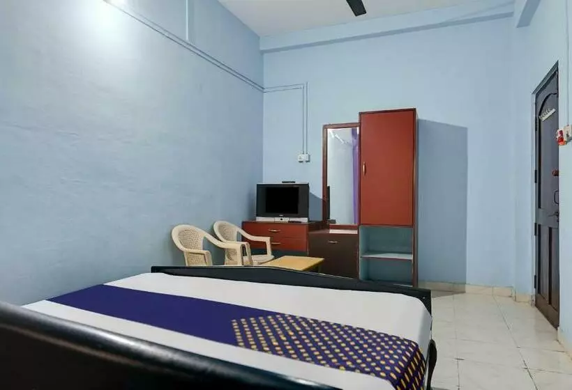 Hotelli Spot On Shree Renuka Residency Lodge