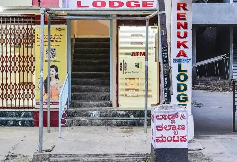 Hotelli Spot On Shree Renuka Residency Lodge