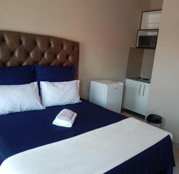 Pension Rasesa Guest House