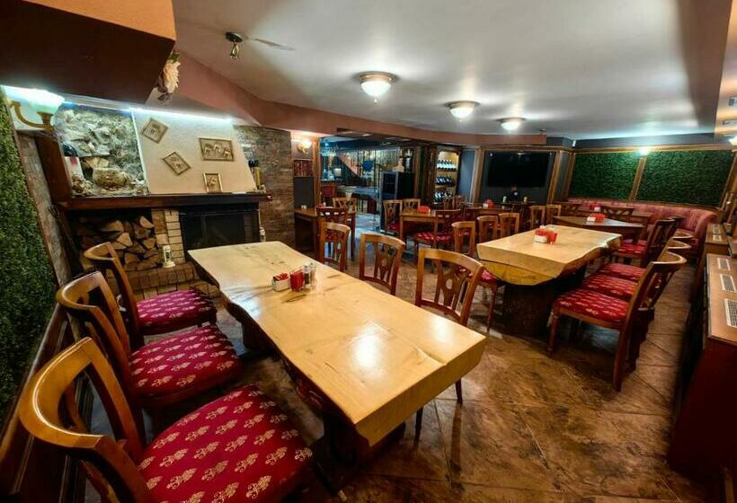 בית מלון כפרי Bansko Boutique