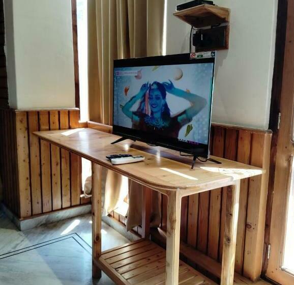 בית מלון כפרי Cm Palace Pure Vegetarian