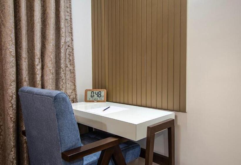 Hotel Elaf Residency