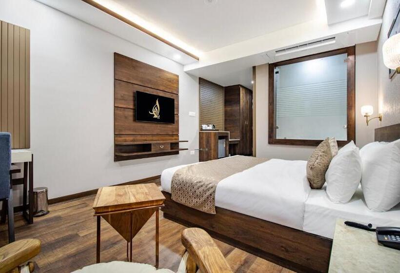 Hotel Elaf Residency