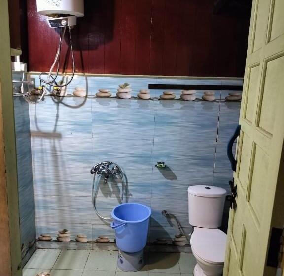 Hotelli Saanjh Cafe & Resorts Pangoot