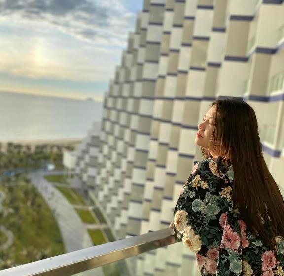 هتل The Cam Ranh Resort All Luxury Service