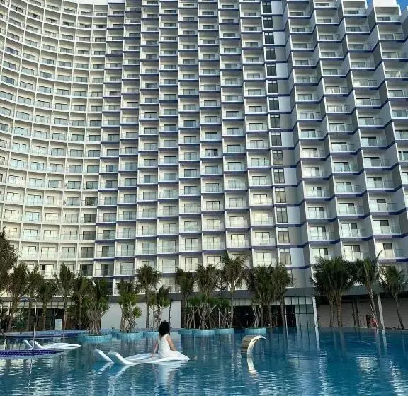 هتل The Cam Ranh Resort All Luxury Service