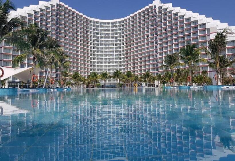 هتل The Cam Ranh Resort All Luxury Service