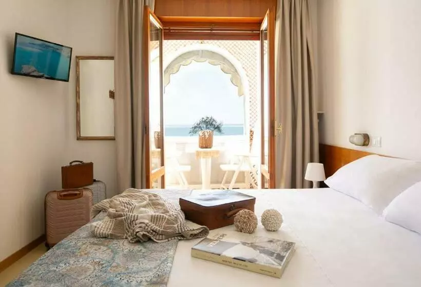 هتل Villa Marin