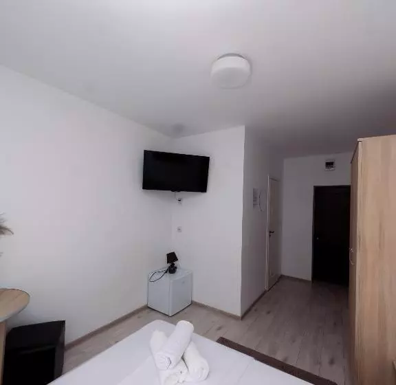 Majatalo Complex Stoican