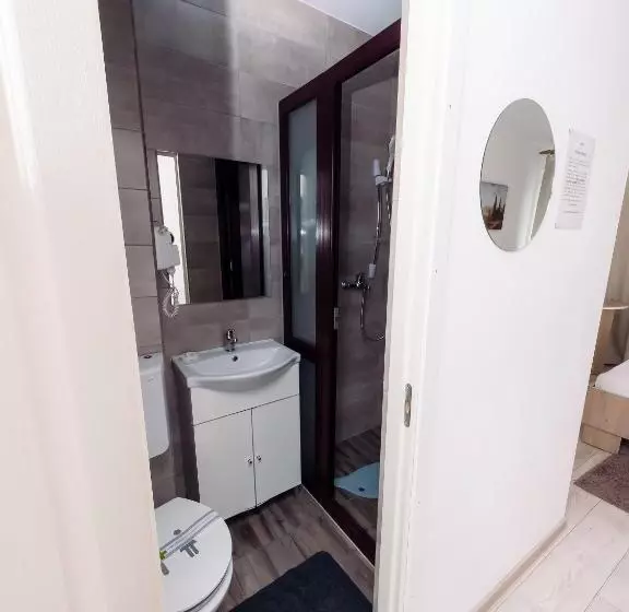 Majatalo Complex Stoican