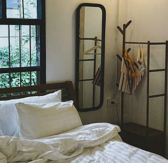 ユースホステル The Ordinary 8