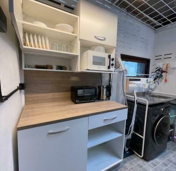 ユースホステル The Ordinary 8