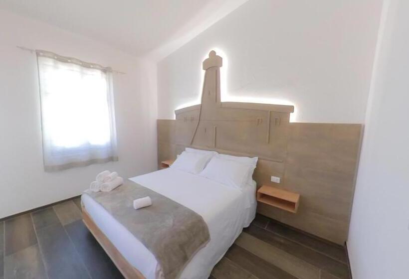 تختخواب و صبحانه Rudini  Charming