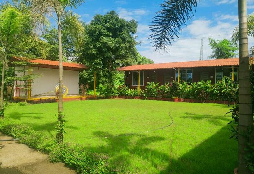 Green Blossom Resort Roha