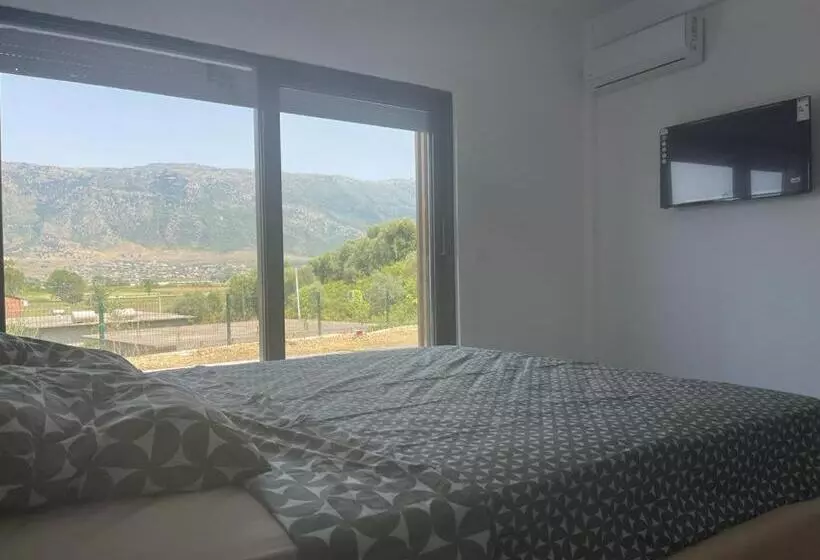 هتل Hela Residence