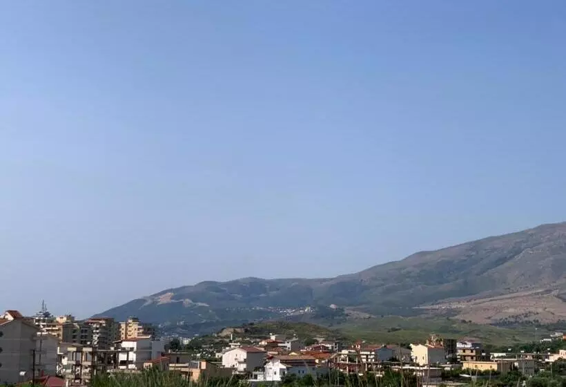 هتل Hela Residence
