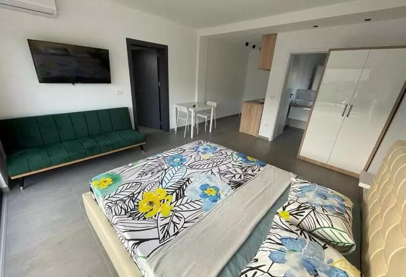 هتل Hela Residence