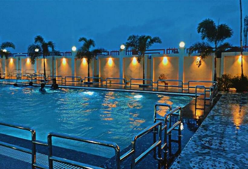 هتل Lakshya Resort