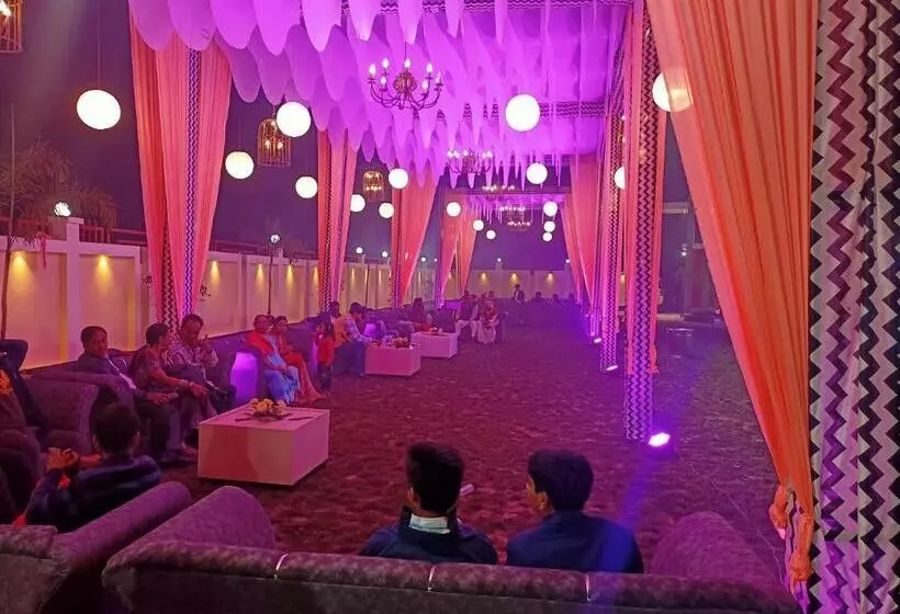 ホテル Lakshya Resort
