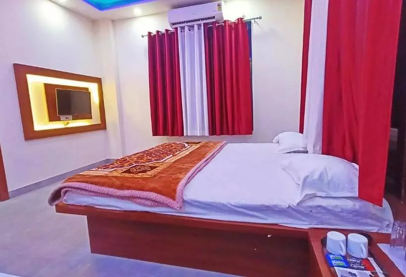 ホテル Lakshya Resort