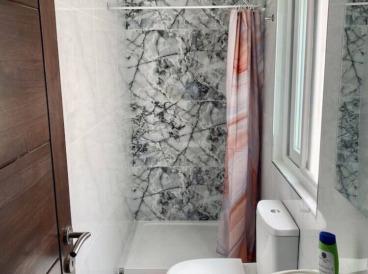 تختخواب و صبحانه Twenty9th