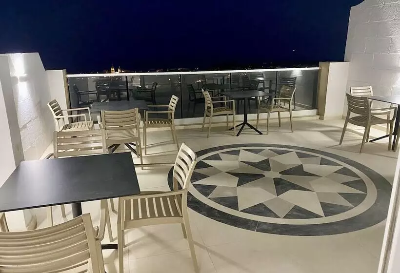 تختخواب و صبحانه Twenty9th