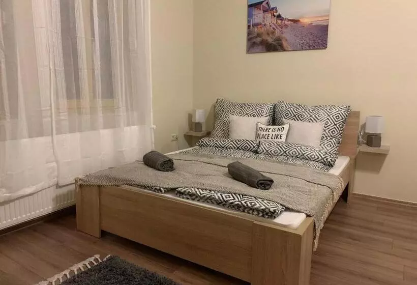 Aamiaismajoitus (B&B) Mayer Vendégház