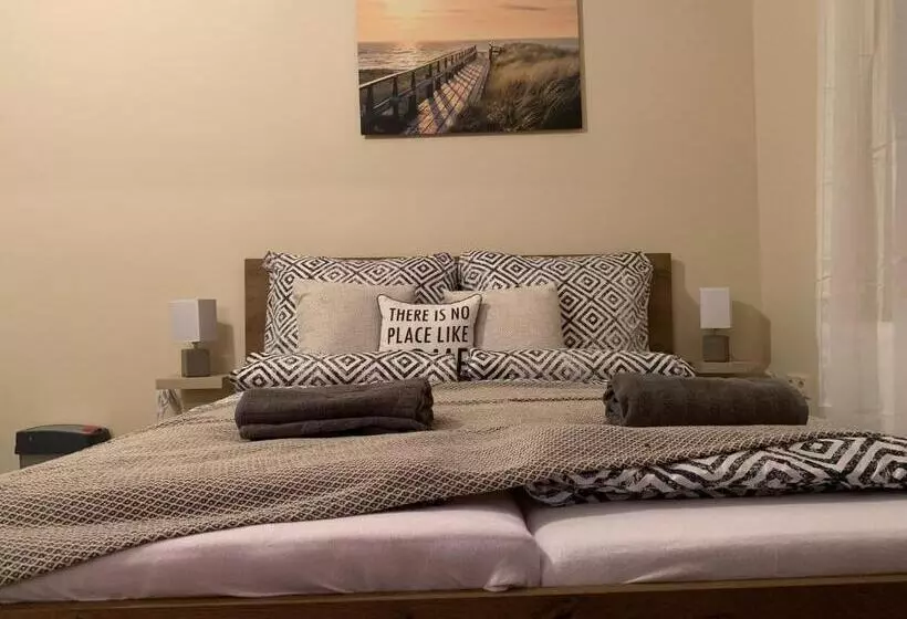 Aamiaismajoitus (B&B) Mayer Vendégház