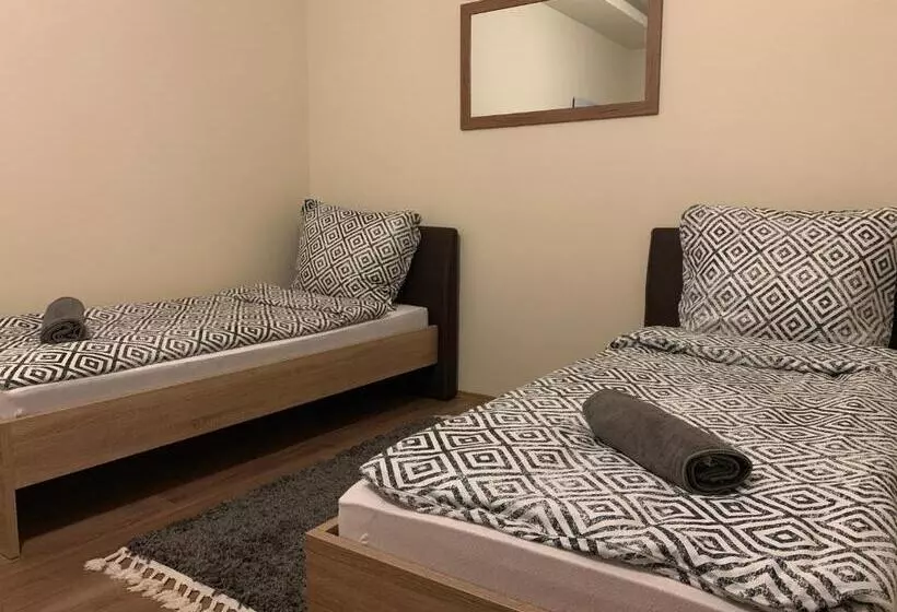 Aamiaismajoitus (B&B) Mayer Vendégház