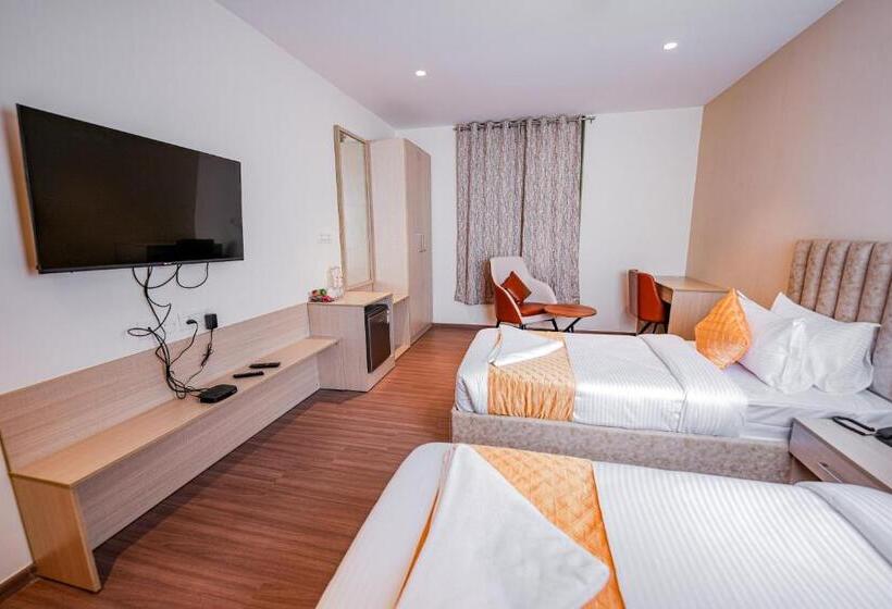 Casa Hotel & Suites, Gachibowli, Hyderabad