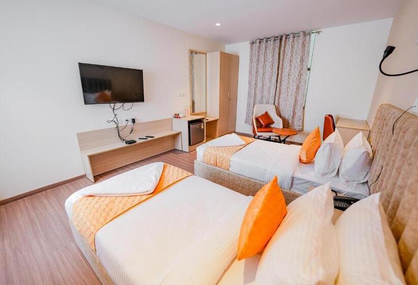 Casa Hotel & Suites, Gachibowli, Hyderabad