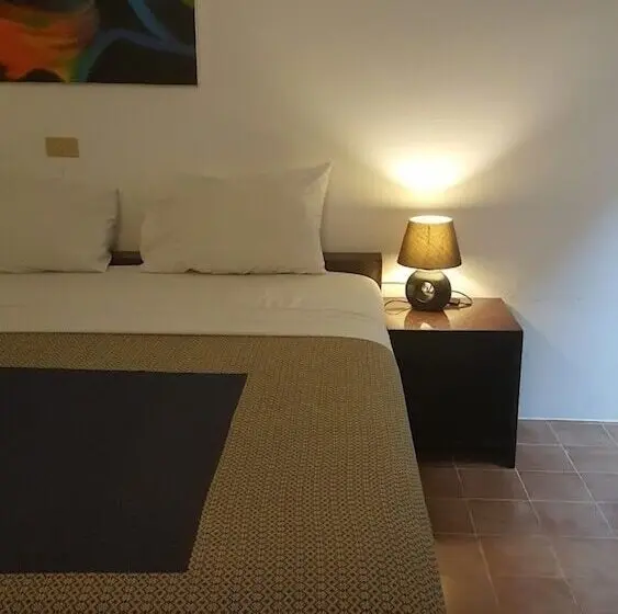 ホテル Kata Villa Merit Hill Bungalows