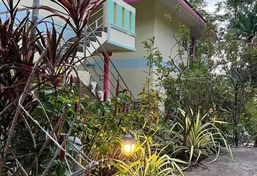 ホテル Kata Villa Merit Hill Bungalows