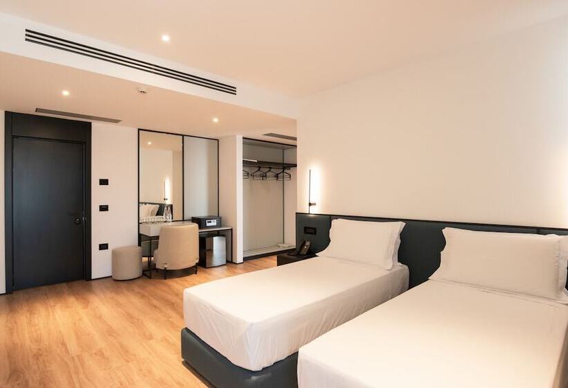 هتل Mango Luxury Resorts