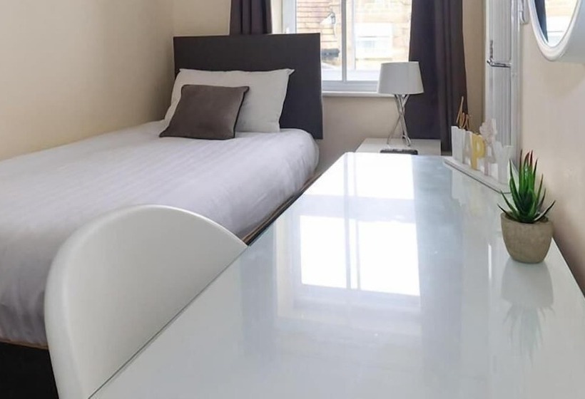 پانسیون Bramall House Accommodation