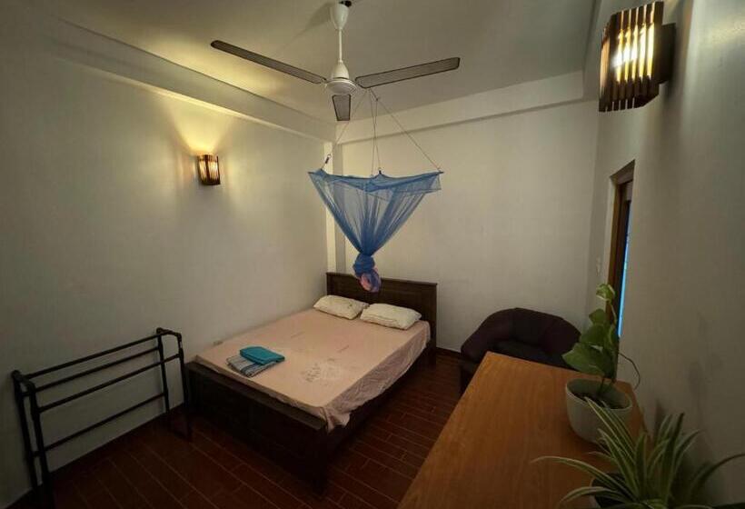 פנסיון Ocean Air Guesthouse And Villa Weligama Minute To Waves